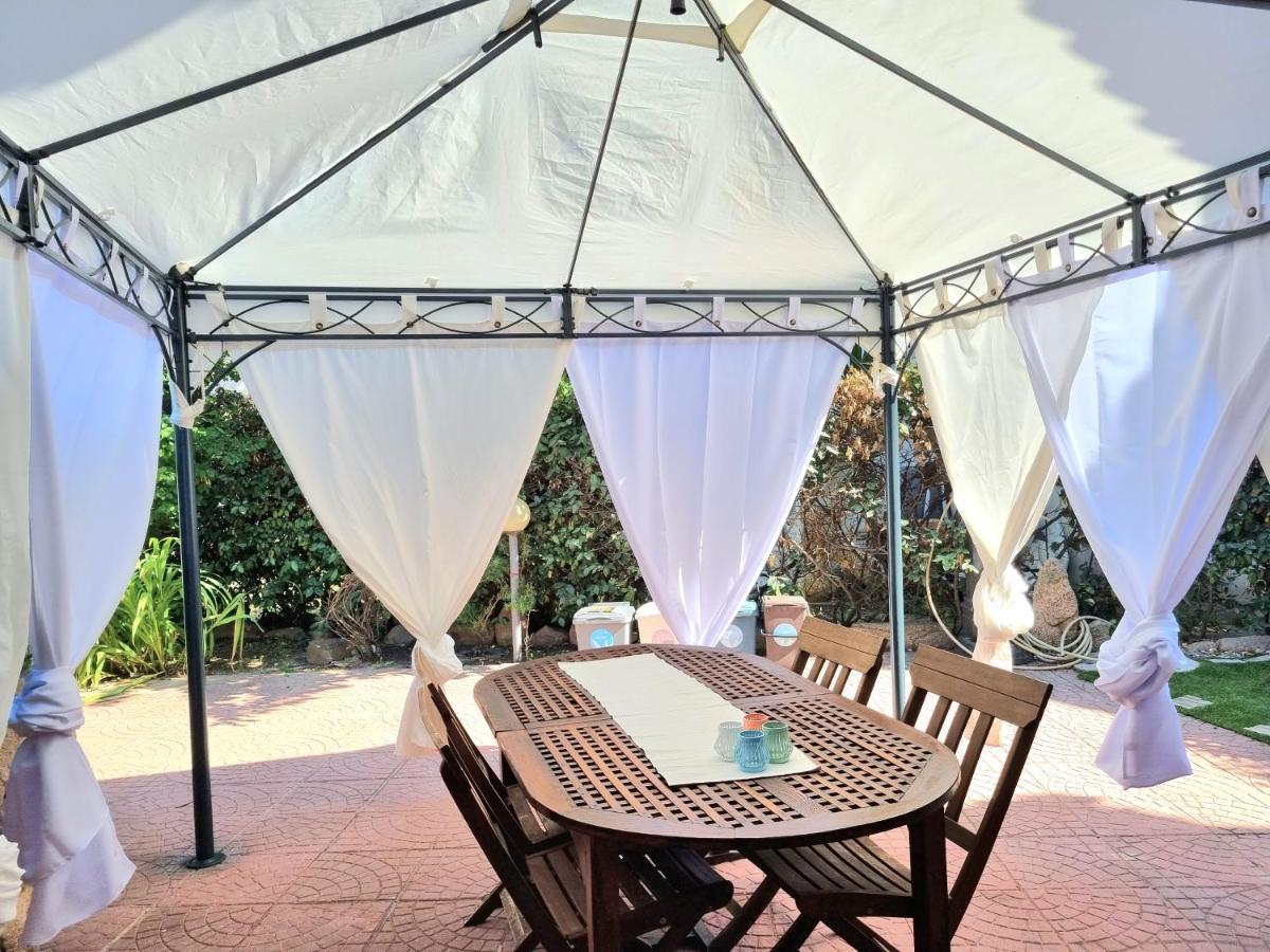 *Appartamento Con Ampia Veranda Vicino Al Mare * Porto San Paolo  Eksteriør bilde